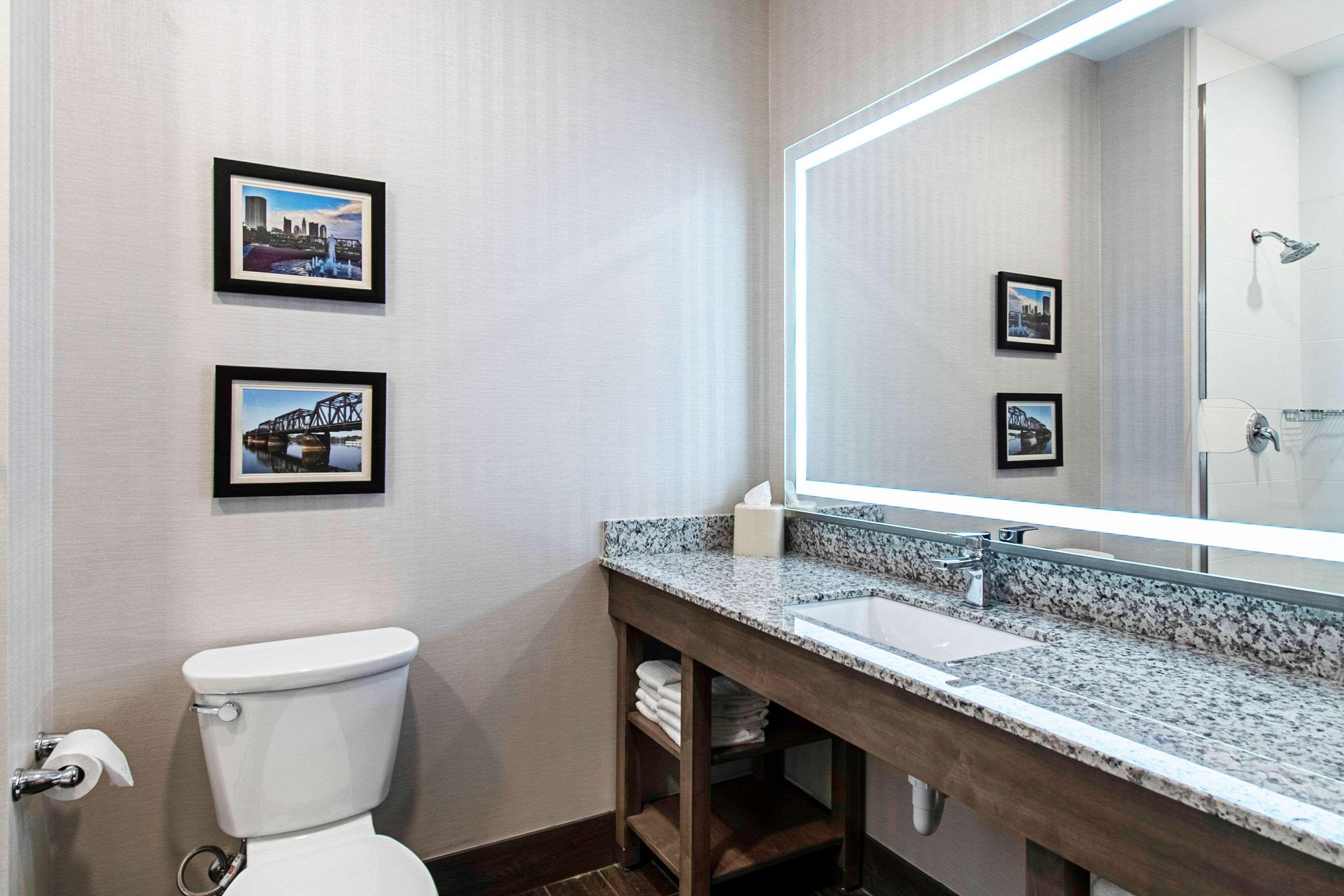 Comfort Suites Grove City - Columbus South Eksteriør bilde