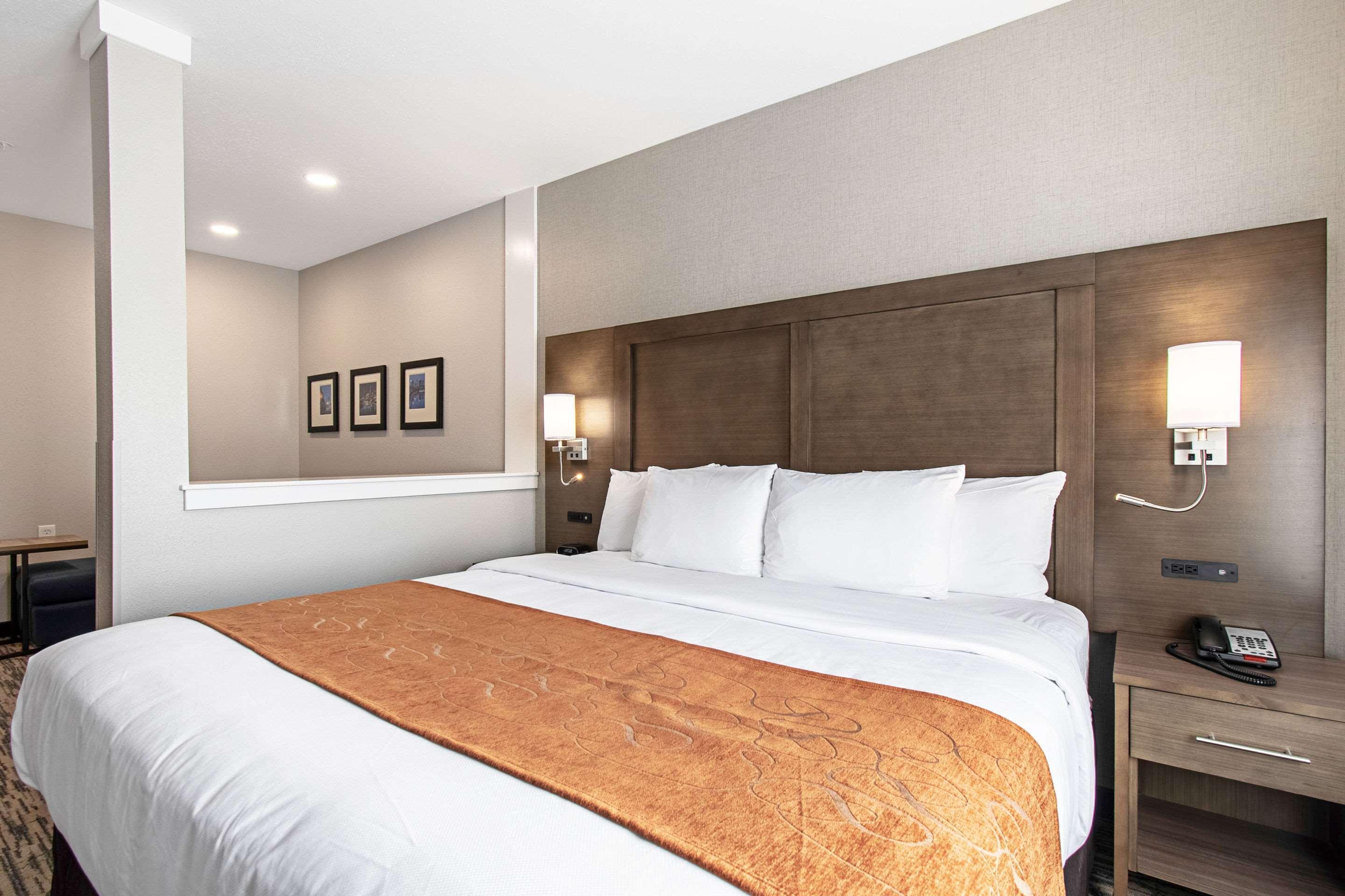 Comfort Suites Grove City - Columbus South Eksteriør bilde