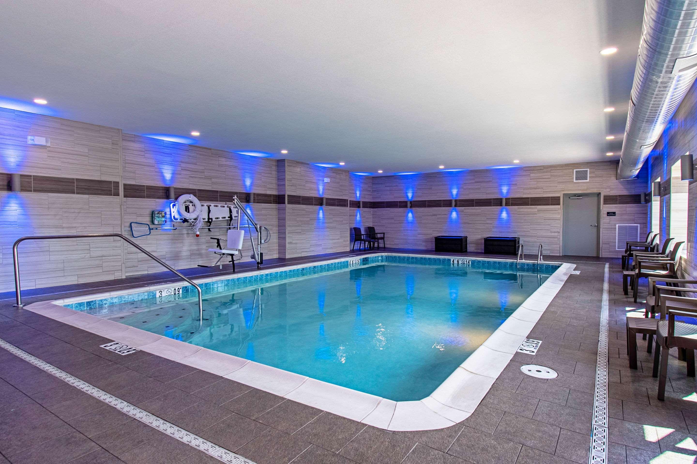 Comfort Suites Grove City - Columbus South Eksteriør bilde